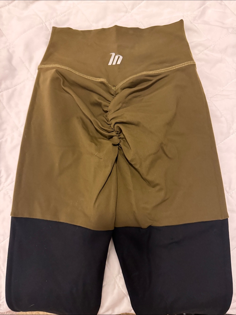Muscle Nation Olive and Black Scrunch Butt Leggings Size XS